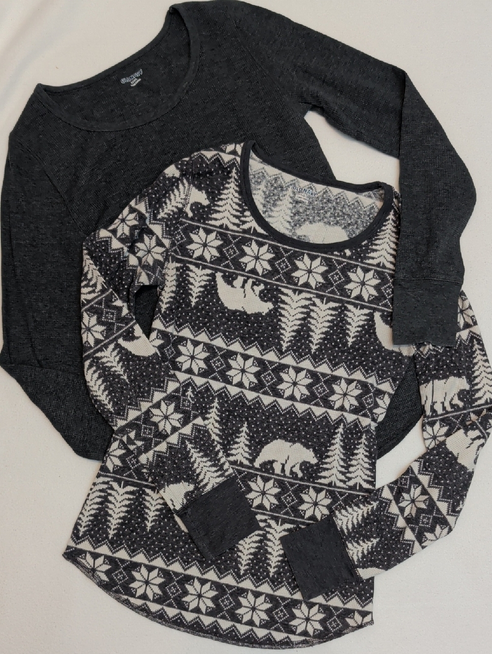 Old Navy Charcoal Grey & White Long Sleeve Thermal Tops (Set Of 2) - Small Tall